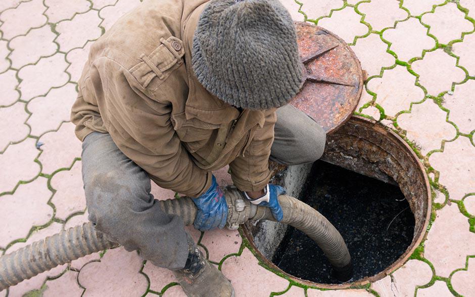 dégorgement canalisation Louvres